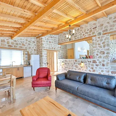 Nyaraló Amazing 1br Stone With Pool & Terrace *
