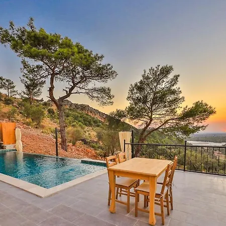 Сasa de vacaciones Amazing 1br Stone With Pool & Terrace