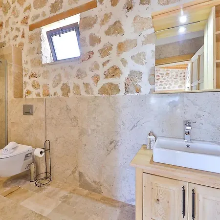 Amazing 1br Stone With Pool & Terrace